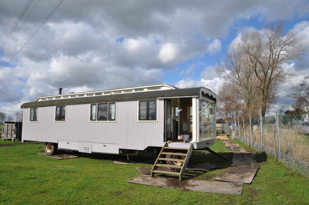 Gypsy Waggon - A Villa On Wheels Amsterdam Exterior photo